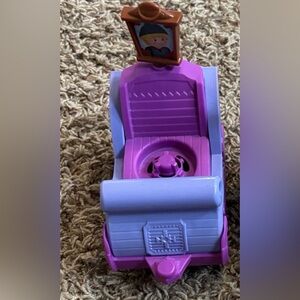 Fisher-Price Little People Disney Princess Frozen Parade Anna Float